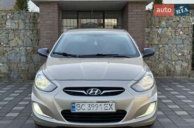 Седан Hyundai Accent 2013 в Стрые