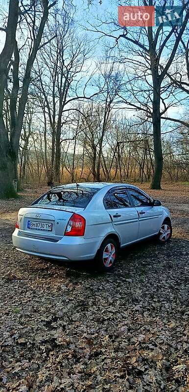 Hyundai Accent 2008