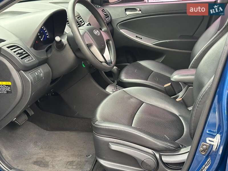 Седан Hyundai Accent 2016 в Одессе