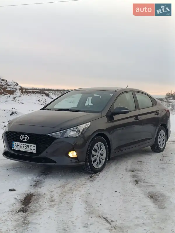 Hyundai Accent 2021