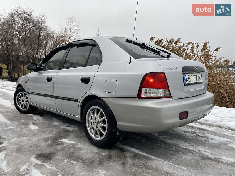 Лифтбек Hyundai Accent 2000 в Днепре фото 4 Лифтбек Hyundai Accent 2000 в Днепре