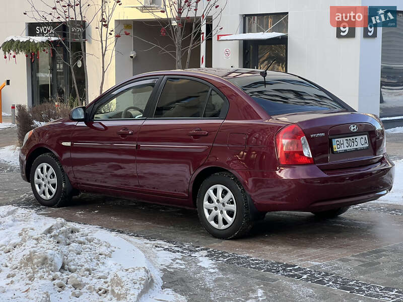 Седан Hyundai Accent 2008 в Киеве