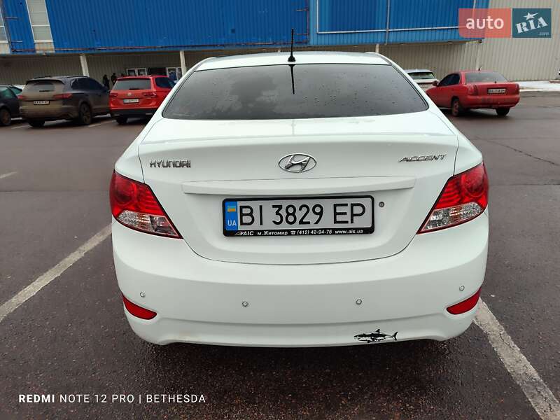 Седан Hyundai Accent 2012 в Кременчуці