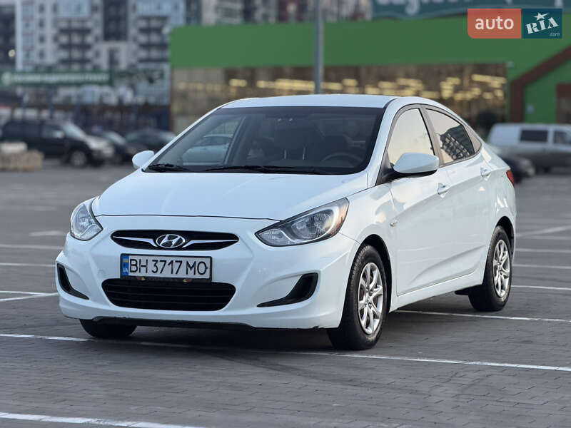 Седан Hyundai Accent 2013 в Одесі