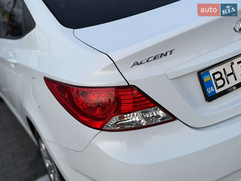 Седан Hyundai Accent 2013 в Одесі