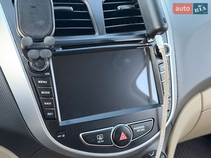 Седан Hyundai Accent 2013 в Одесі