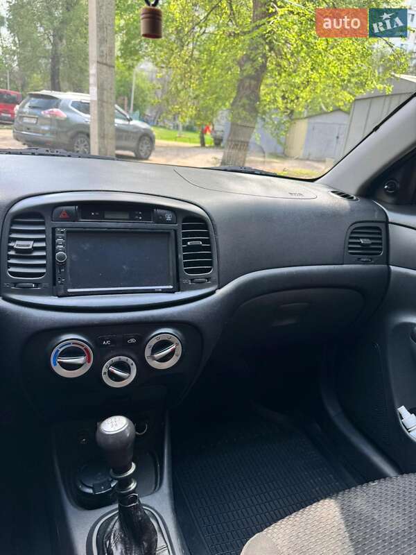 Хэтчбек Hyundai Accent 2006 в Лозовой