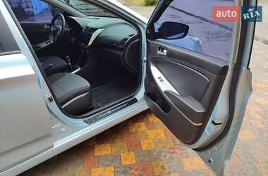 Седан Hyundai Accent 2012 в Харкові