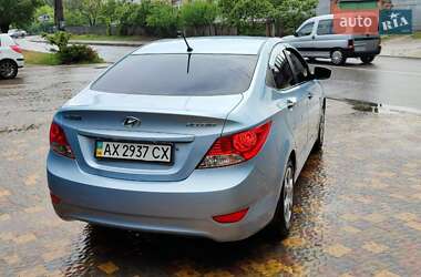 Седан Hyundai Accent 2012 в Харкові