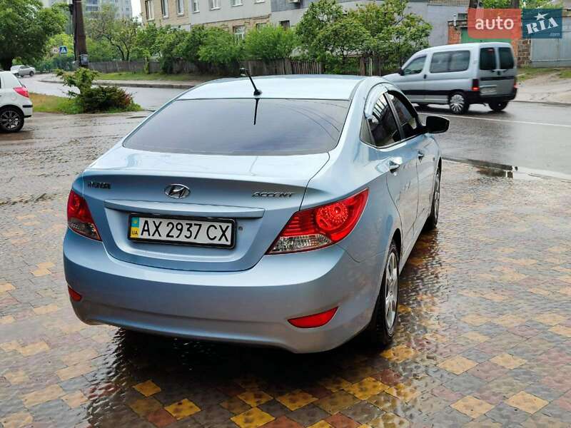 Седан Hyundai Accent 2012 в Харкові