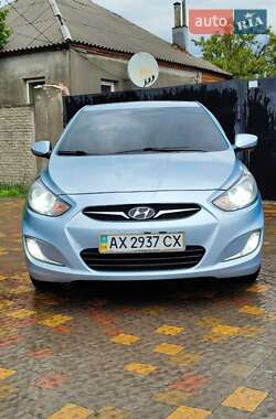 Седан Hyundai Accent 2012 в Харкові