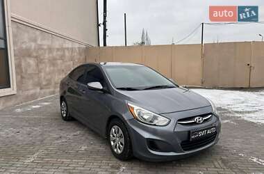 Седан Hyundai Accent 2016 в Николаеве