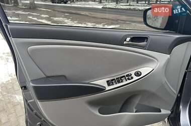 Седан Hyundai Accent 2016 в Николаеве