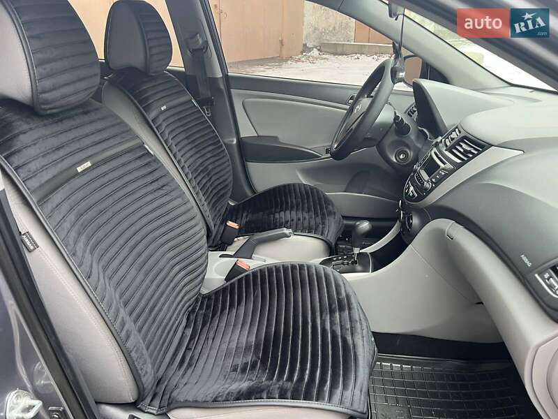 Седан Hyundai Accent 2016 в Николаеве