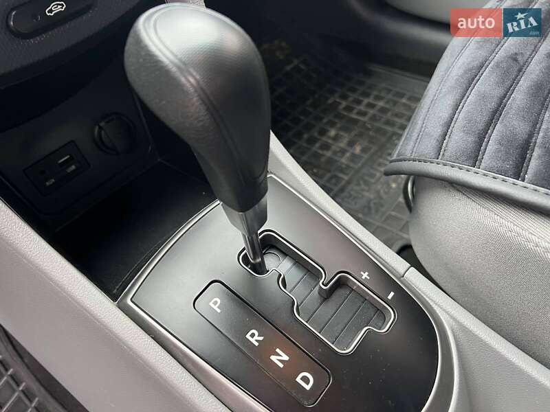 Седан Hyundai Accent 2016 в Николаеве