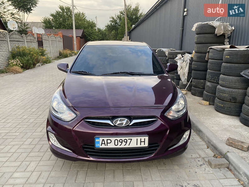 Седан Hyundai Accent 2011 в Запорожье