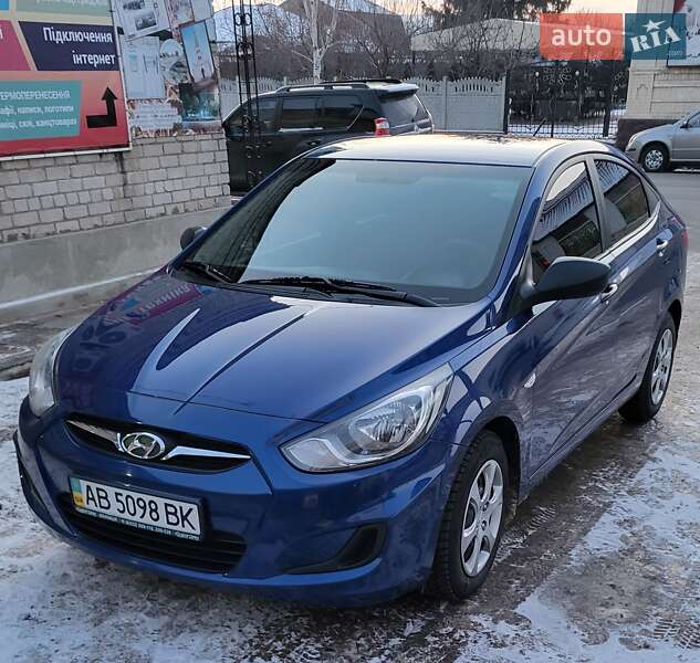 Hyundai Accent 2011 Hyundai Accent 2011