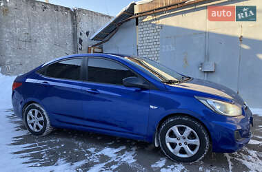 Седан Hyundai Accent 2012 в Харкові