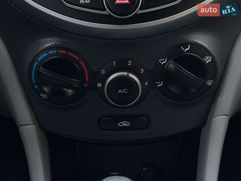 Седан Hyundai Accent 2016 в Одессе фото 14 Седан Hyundai Accent 2016 в Одессе