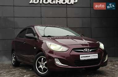 Седан Hyundai Accent 2013 в Одесі