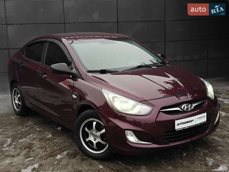 Седан Hyundai Accent 2013 в Одессе