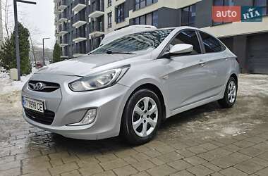 Седан Hyundai Accent 2012 в Івано-Франківську