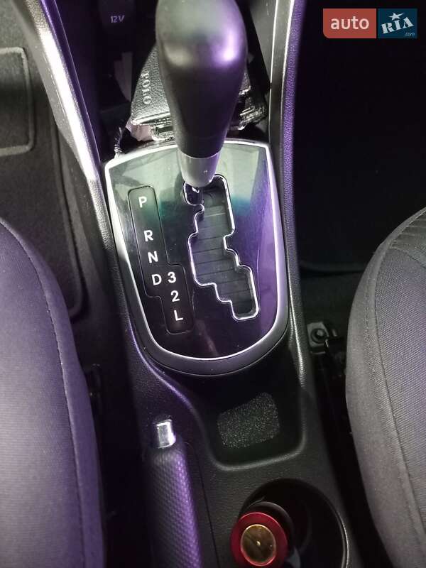 Седан Hyundai Accent 2012 в Каменец-Подольском