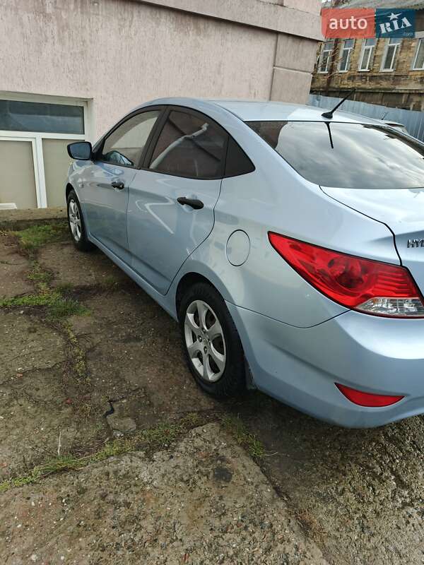 Седан Hyundai Accent 2012 в Одессе