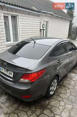 Седан Hyundai Accent 2012 в Лозовой