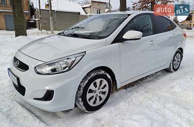 Седан Hyundai Accent 2019 в Києві