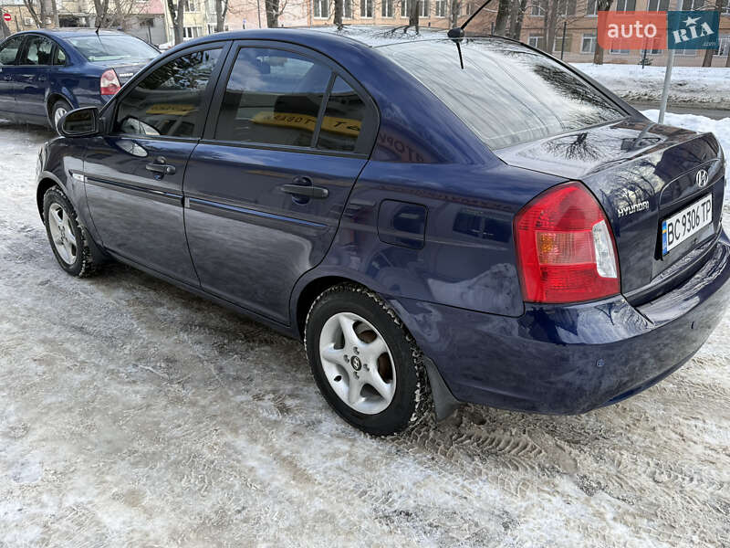 Седан Hyundai Accent 2008 в Львове