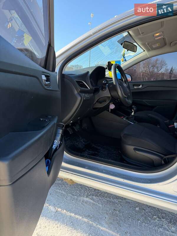 Седан Hyundai Accent 2017 в Сумах фото 13 Седан Hyundai Accent 2017 в Сумах