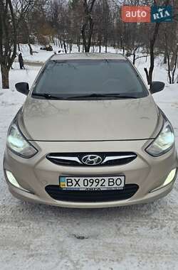 Седан Hyundai Accent 2014 в Хмельницком