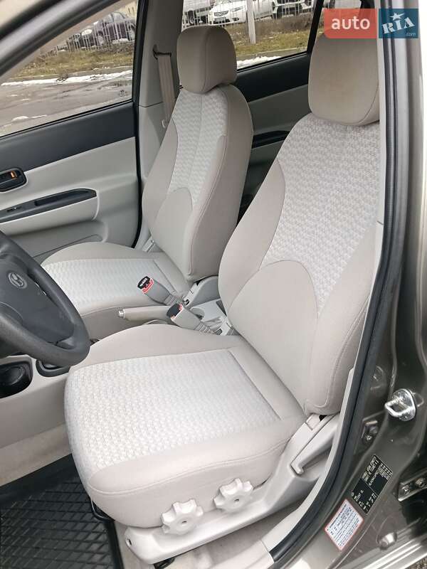 Седан Hyundai Accent 2008 в Николаеве фото 24 Седан Hyundai Accent 2008 в Николаеве