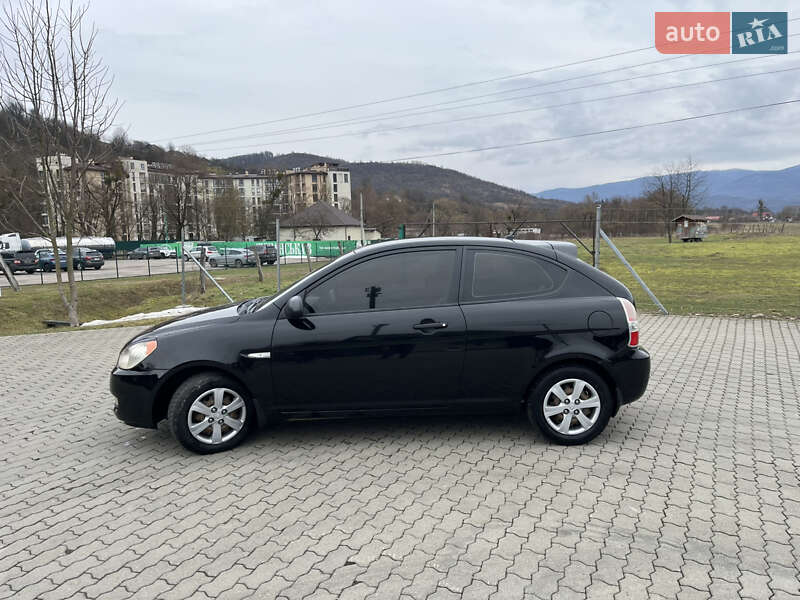 Хэтчбек Hyundai Accent 2007 в Сваляве