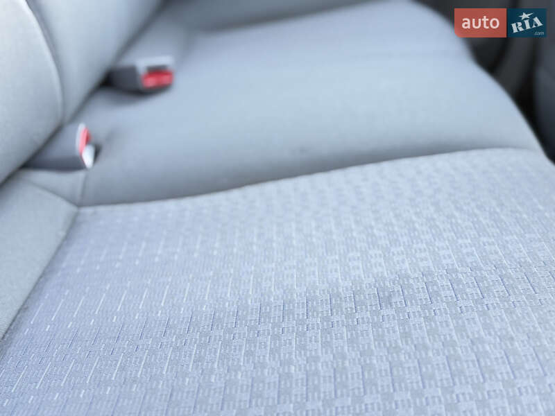 Седан Hyundai Accent 2007 в Ровно фото 41 Седан Hyundai Accent 2007 в Ровно