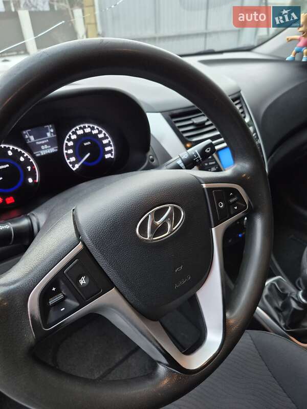 Седан Hyundai Accent 2011 в Киеве фото 12 Седан Hyundai Accent 2011 в Киеве