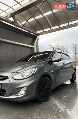 Седан Hyundai Accent 2011 в Запоріжжі