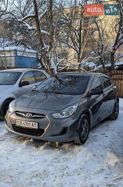 Седан Hyundai Accent 2011 в Чернигове