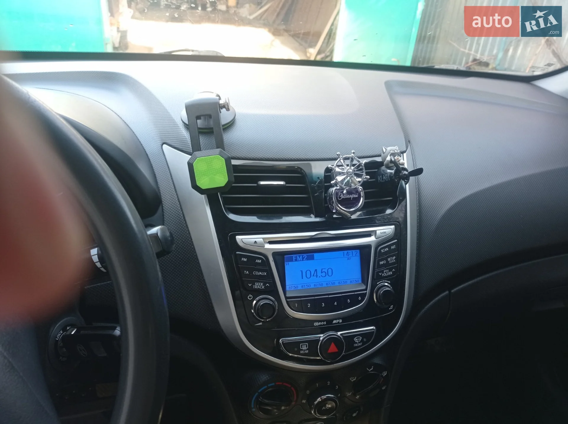 2012 Hyundai Accent - мініатюра 13