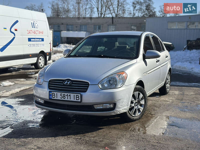 Седан Hyundai Accent 2008 в Кременчуге