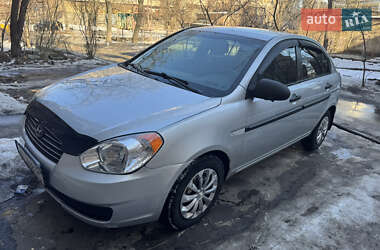 Седан Hyundai Accent 2009 в Киеве