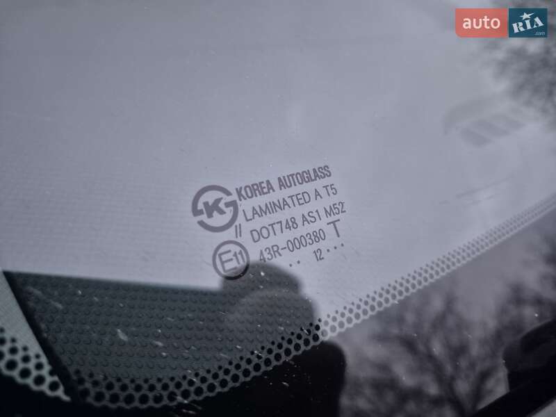 Седан Hyundai Accent 2012 в Днепре