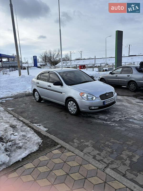 Седан Hyundai Accent 2008 в Конотопе