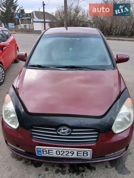 Hyundai Accent