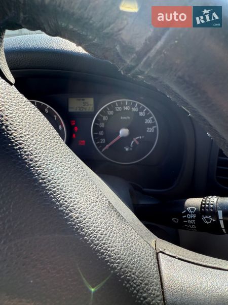 Седан Hyundai Accent 2008 в Ужгороде