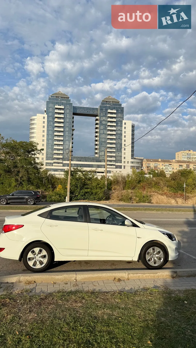2016 Hyundai Accent - мініатюра 20