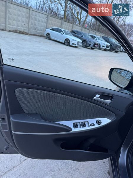 Хэтчбек Hyundai Accent 2014 в Одессе