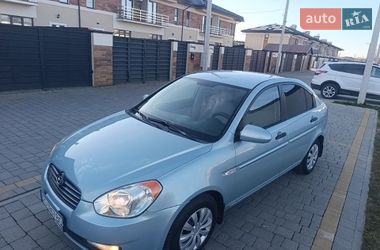 Седан Hyundai Accent 2008 в Ужгороде
