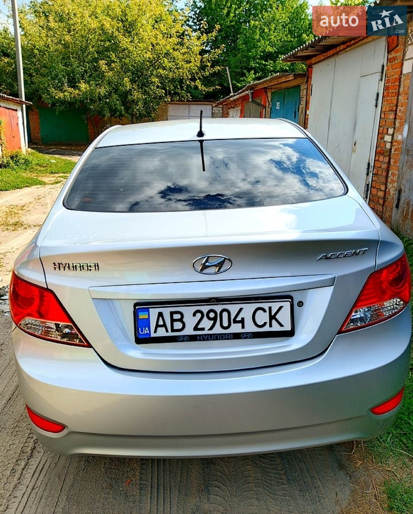 2011 Hyundai Accent - мініатюра 3